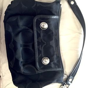 Coach purse. Excellent condition.