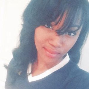 Meet your Posher, Leah