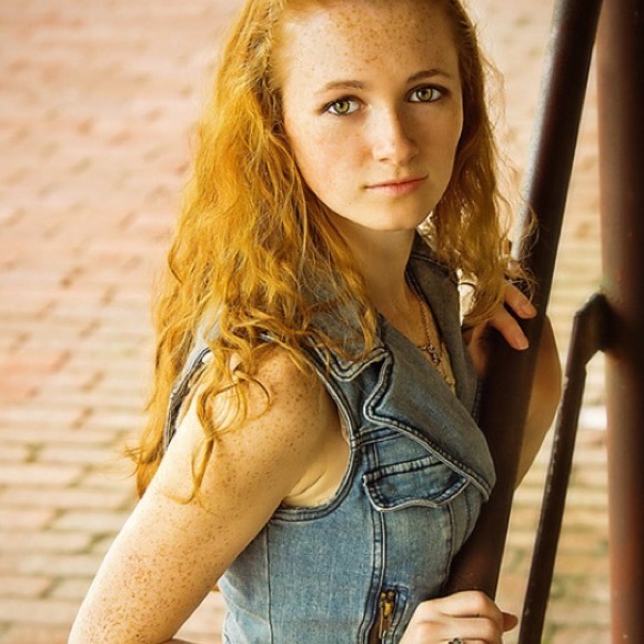 Meet your Posher, Katie