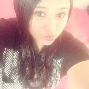 Meet your Posher, Lola