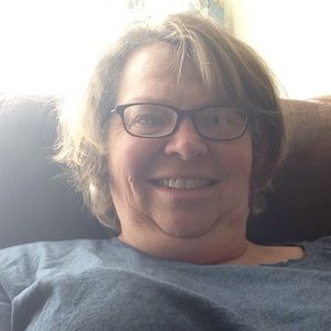 Meet your Posher, Connie