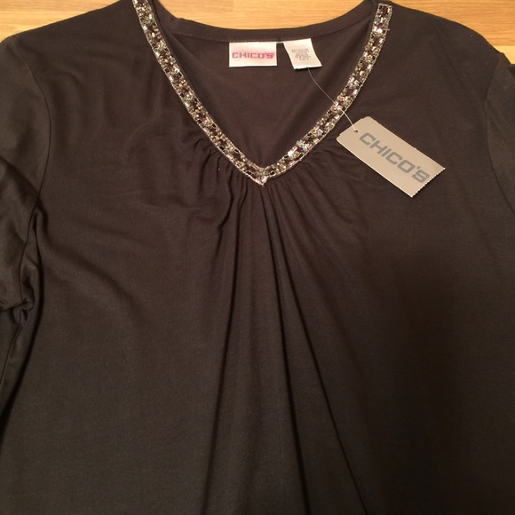 Long Sleeved V Veck