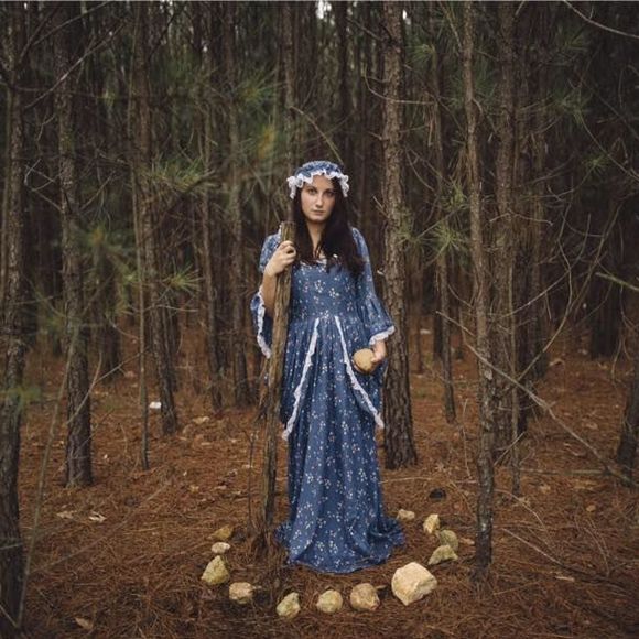 Meet your Posher, Hillary