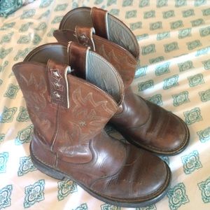 Ariat cowboy boots