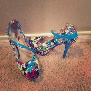 Floral blue heels