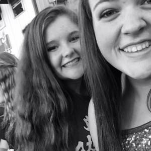 Meet your Posher, Ashlee