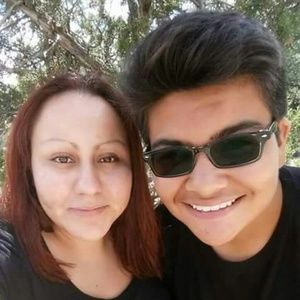 Meet your Posher, Francisco