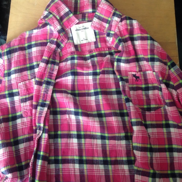 abercrombie kids Tops - a long sleeve square top