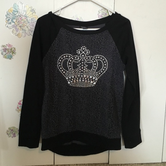 RUE 21 LONG SLEEVE