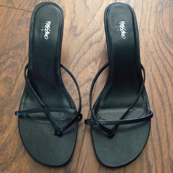 Black Mossimo Kitten Heels