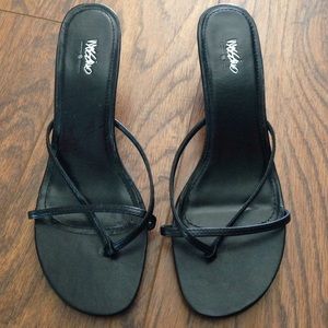 Black Mossimo Kitten Heels