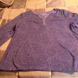 2 shirts for 1 price !!! Henley long sleeve tops.