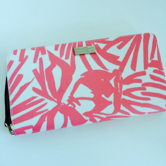 kate spade Handbags - ✨HP!✨ NWT Kate Spade Grant St. Neda Wallet