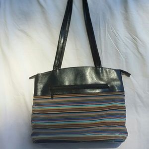 Cebra's Bags of Bogota canvas shoulder bag.
