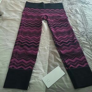 *lululemon* Ebb to Street pant (lululemon)