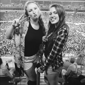 Meet your Posher, Ally