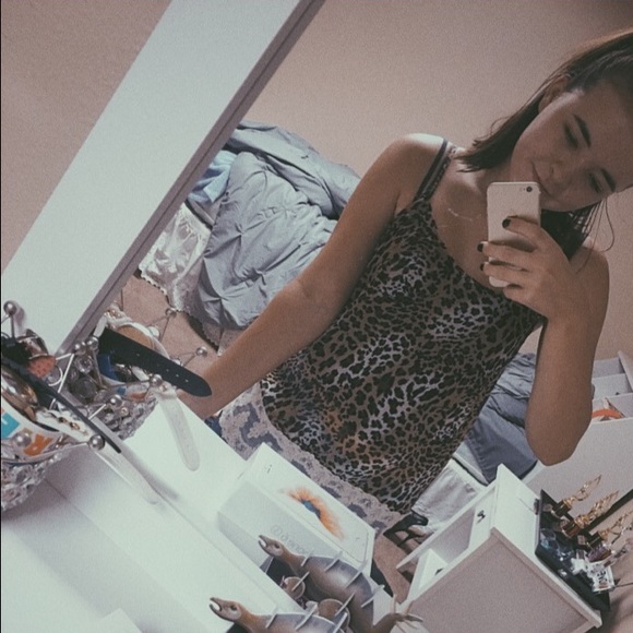 Meet your Posher, Kayla - Picture 1 of 1