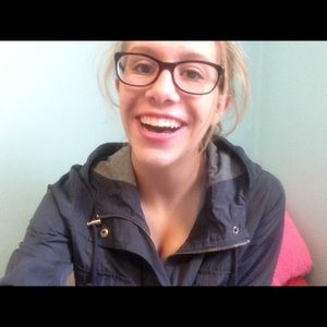 Meet your Posher, Bridgette