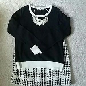 Forever 21 black and cream sweater size small