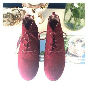Forever 21 Maroon Suede Tennies s 9