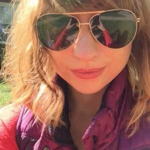 Meet your Posher, Jeannie