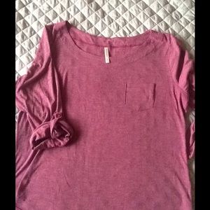 Berry color top. Bundle for more savings! 👚