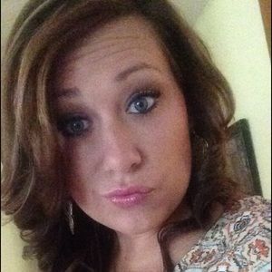 Meet your Posher, Cortnie