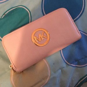MK wallet