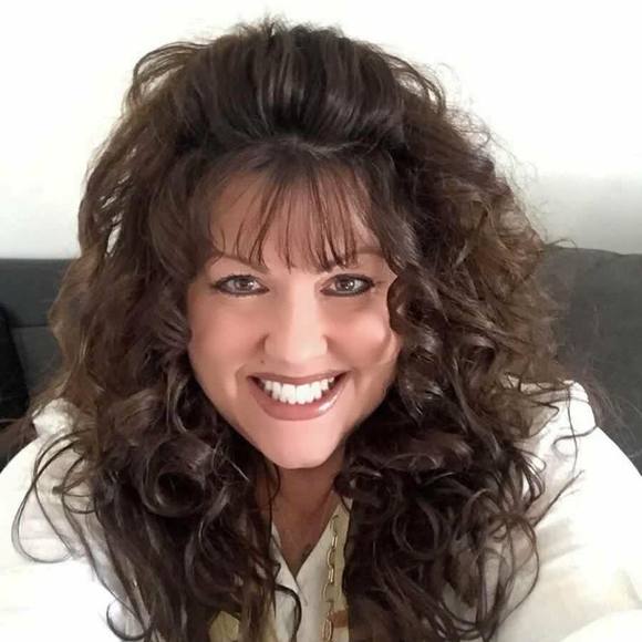 Meet your Posher, Sheridan - Picture 1 of 1