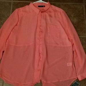 2 long  sleeve  shirts