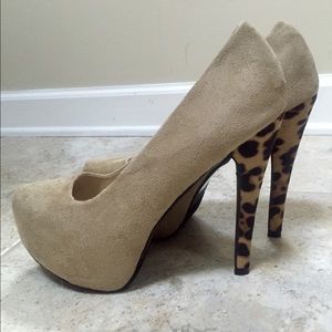 Simply Sexy Pumps!