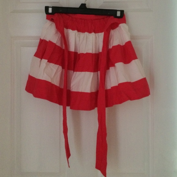 Abercrombie&Fitch Skirt Size XS NWT - Picture 3 of 4