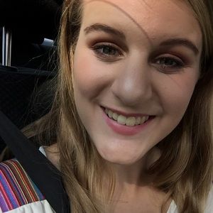 Meet your Posher, Jenna