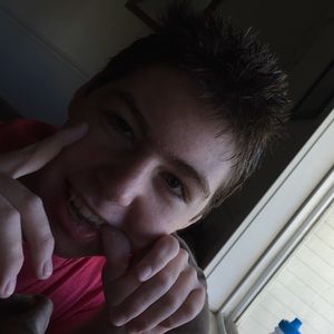 Meet your Posher, Annette