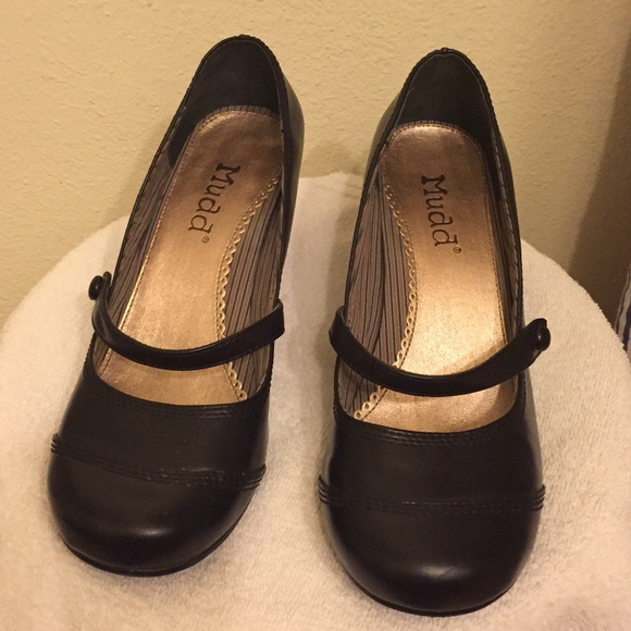 Black Mudd heels