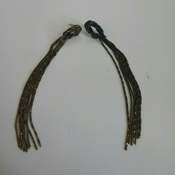 Earring bundle - Picture 3 of 3