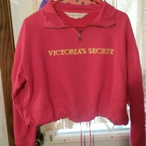 RARE CROPPED VS 1/4  ZIP    MED  SOLD OUT!