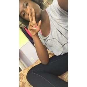 Meet your Posher, Antanaysiah