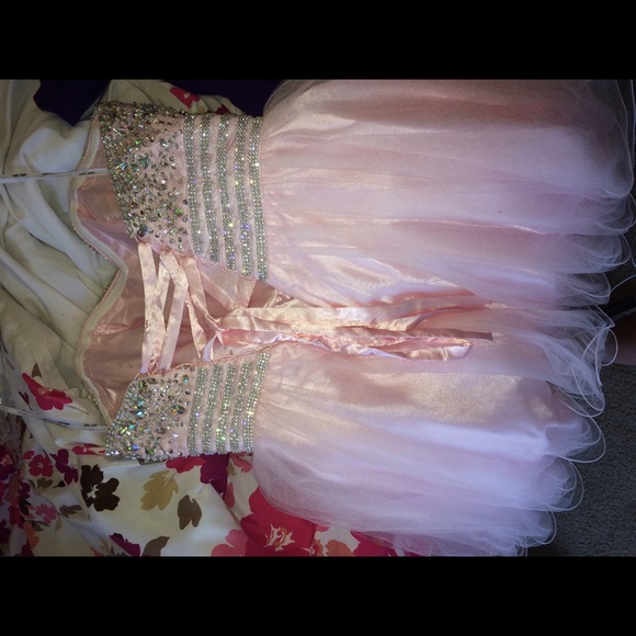 Prom/homecoming dress - Picture 3 of 3