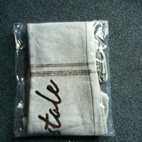 SOLD - Picture 3 of 4