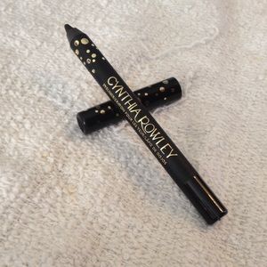 Cynthia Rowley black eyeliner