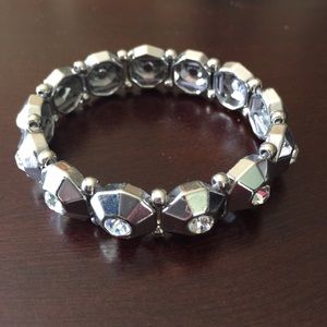 Lia Sophia bracelet: Amplify