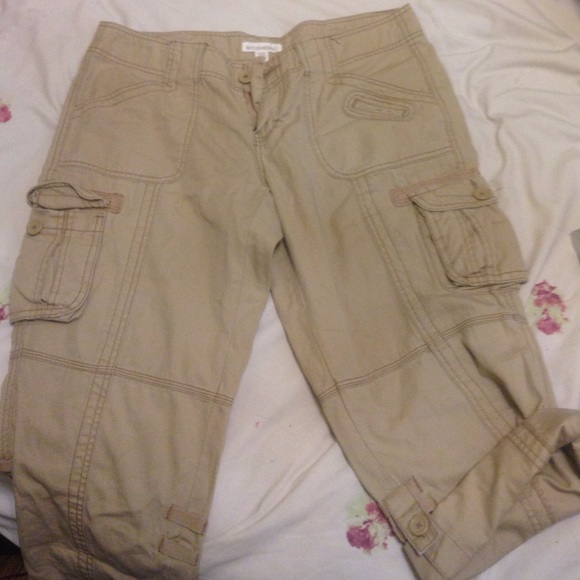 Khaki capris