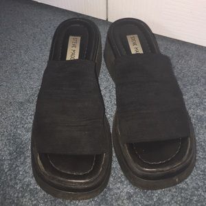 Steve Madden Black Slips