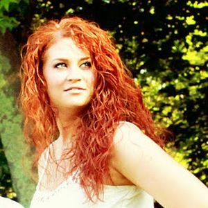 Meet your Posher, Abbey