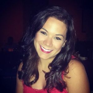 Meet your Posher, Monica