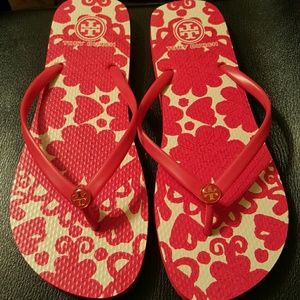 NEW Authentic Tory Burch flip flops (NWOT)