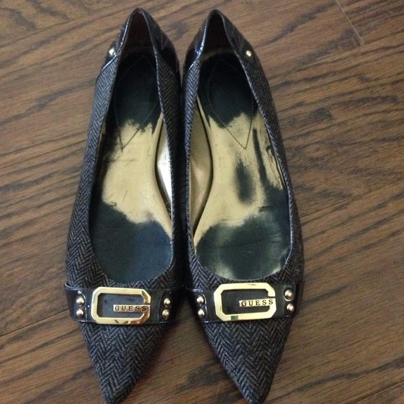 Brown Herringbone Guess Flats