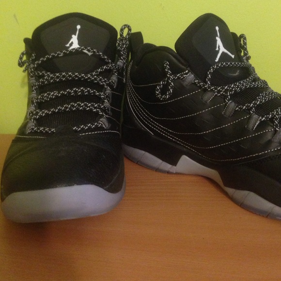 Jordan's black and white
