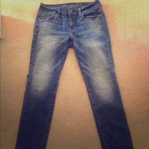 American eagle size two short skinny stretch